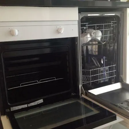 Tatil Evi Casa Soleada - Beautiful Villa, Corner By Pools, Facilities,full Kitchen, 3 Terraces, Internet Marbella