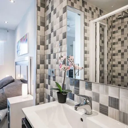 Casa Soleada - Beautiful Villa, Corner By Pools, Facilities,full Kitchen, 3 Terraces, Internet