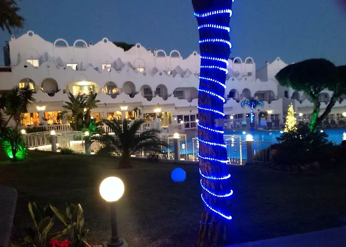 Semesterbostad Casa Soleada - Beautiful Villa, Corner By Pools, Facilities,full Kitchen, 3 Terraces, Internet Marbella