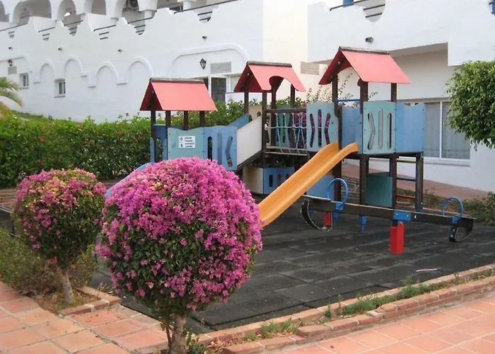 Casa Soleada - Beautiful Villa, Corner By Pools, Facilities,full Kitchen, 3 Terraces, Internet *