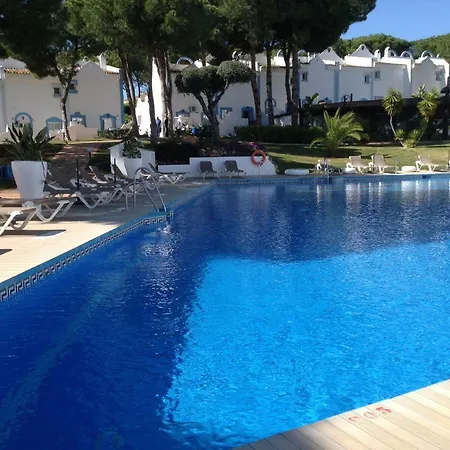 Casa Soleada - Beautiful Villa, Corner By Pools, Facilities,full Kitchen, 3 Terraces, Internet * Marbella